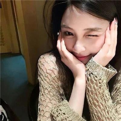 夏日午后的初缠爱恋